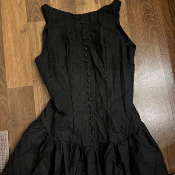 Black lace eyelet mini dress - Picture 3 of 8